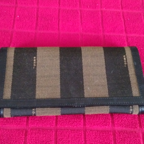 Fendi Handbags - cartera FENDI de mujer autentica